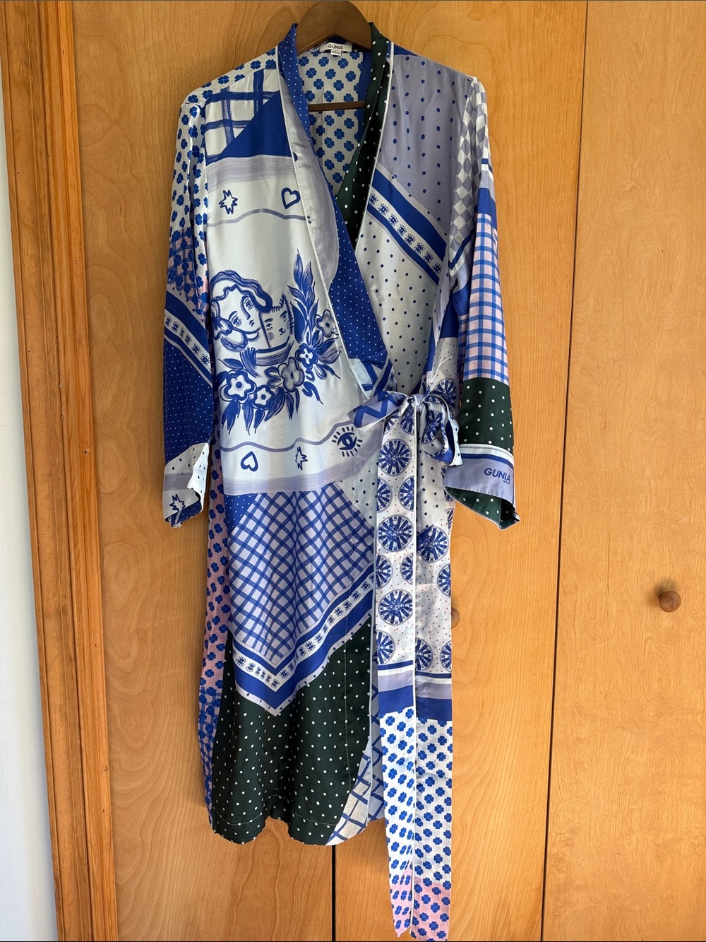 GUNIA One-of-a-kind Silk Robe